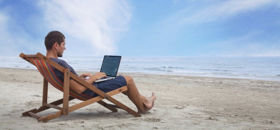 NOOO.. software freelancing doesn't look like this!